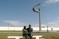 Visita-guiada-e-estudos-no-Memorial-JK