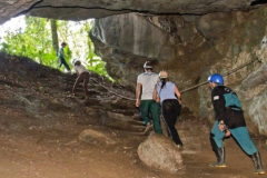 Exploracao-da-Gruta-do-Fogo