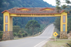 A-cidade-de-Cambara-do-Sul-entrada-para-a-Serra-do-RS-e-para-os-canions
